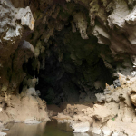 Laos, sette cercatori d'oro intrappolati in una grotta: la corsa contro il tempo dei soccorritori